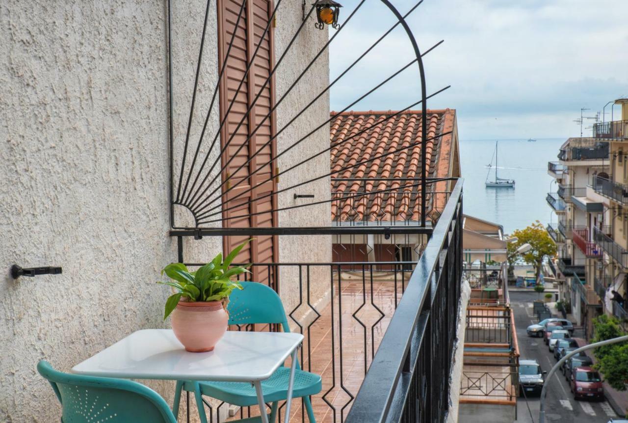 Appartement Casa Maccers à Giardini-Naxos Extérieur photo