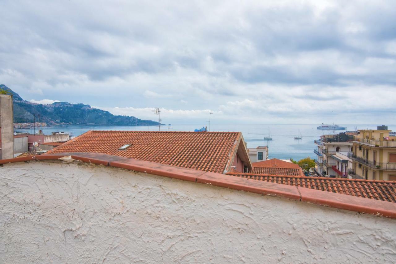Appartement Casa Maccers à Giardini-Naxos Extérieur photo